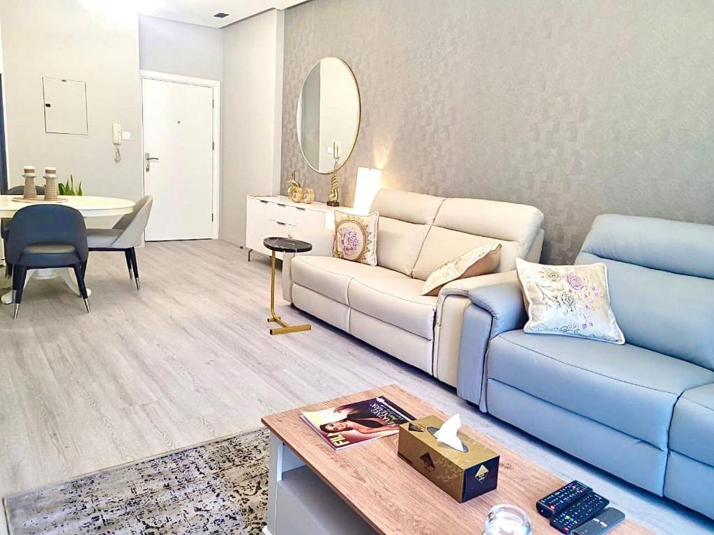 هتل فولی فرنیشد 2-بد روم آپارتمان این دبی مارینا - FULLY FURNISHED 2-BEDROOM APARTMENT IN DUBAI MARINA