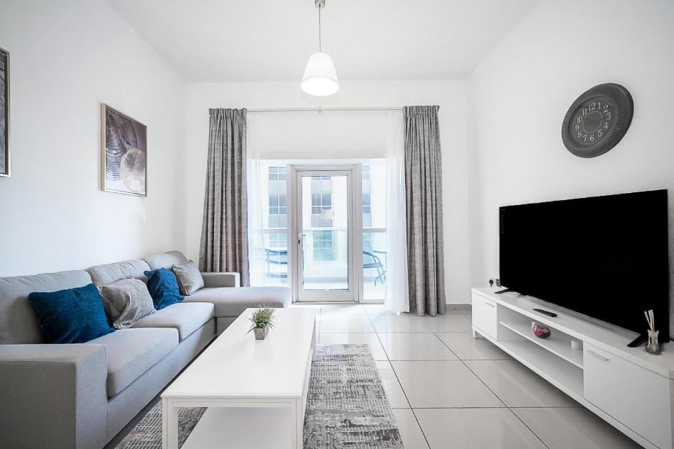 هتل استون تری - کُزی وان بی آر آپارتمان نِر ذ بیچ - StoneTree - Cozy 1BR Apartment Near The Beach