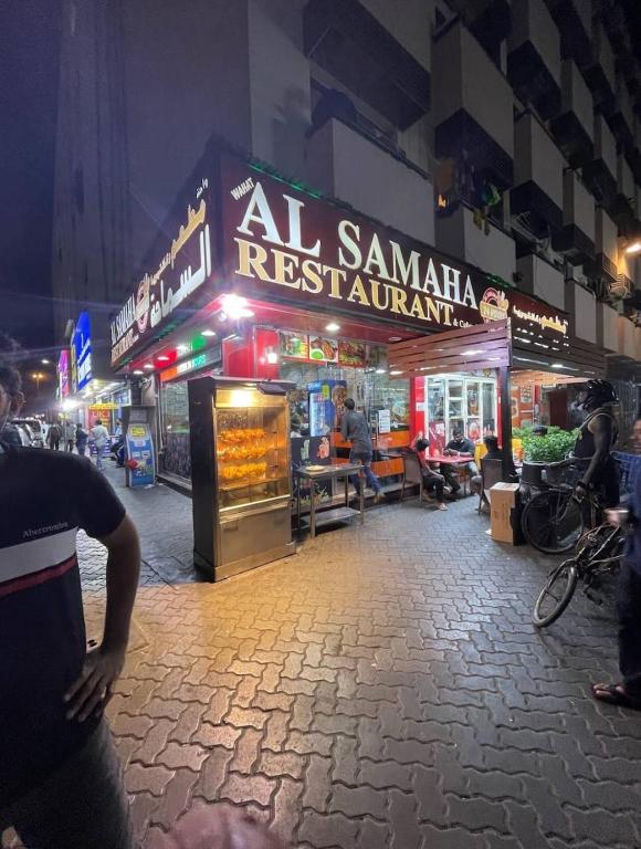 هتل روورز بویز هاستل دبی نیر گلد سوک مترو Rovers Boys Hostel Dubai Near Gold Souq Metro