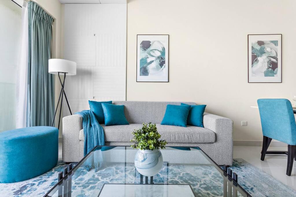 هتل استون تری - داماک هایتس 1BR آپارتمان - StoneTree - Damac Heights 1BR apartment