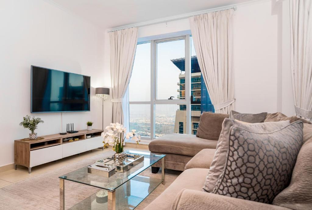 هتل هومزگت اوی - کازی 2بی آر آپارتمان اَت دِ تورچ دبی مارینا - HomesGetaway - Cozy 2BR Apartment at The Torch Dubai Marina