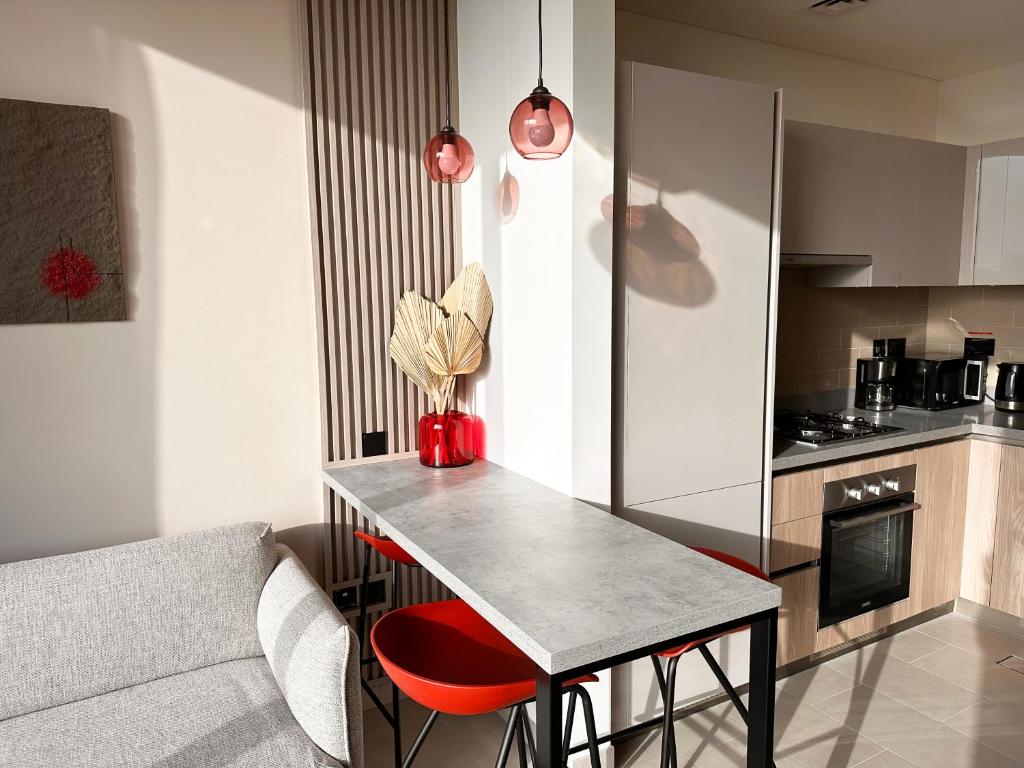 هتل برند نیو 1 بی آر آپارتمان این 9 مین تو برج خلیفه - Brand New 1BR Apartment in 9 min to Burj Khalifa