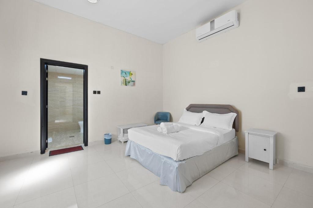 هتل ترمینال مَجِستی ویلا هِیوِن ۳ بدروم نِیر DXB T3 Terminal Majesty Villa Haven 3bedroom near DXB T3