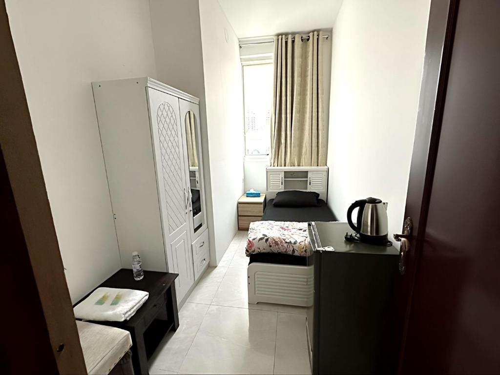 هتل کرنیش ای دی - سوپر ب سی لوری روم - Corniche AD - Superb Lovely Room