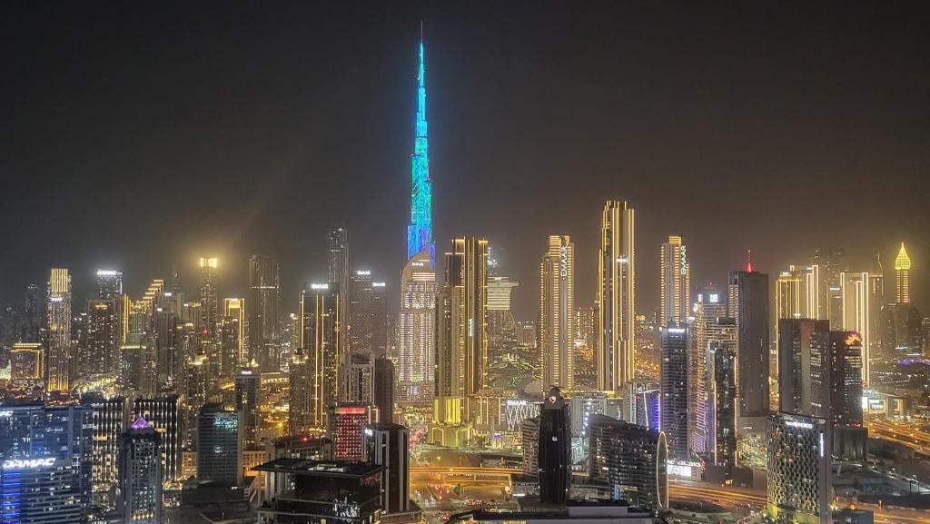 هتل د هارت آف دبی-بریتیکینگ ویوز آف برژ خلیفه اند داون تاون - THE HEART OF DUBAI-BREATHTAKING VIEWS OF BURJ KHALIFA and DOWNTOWN
