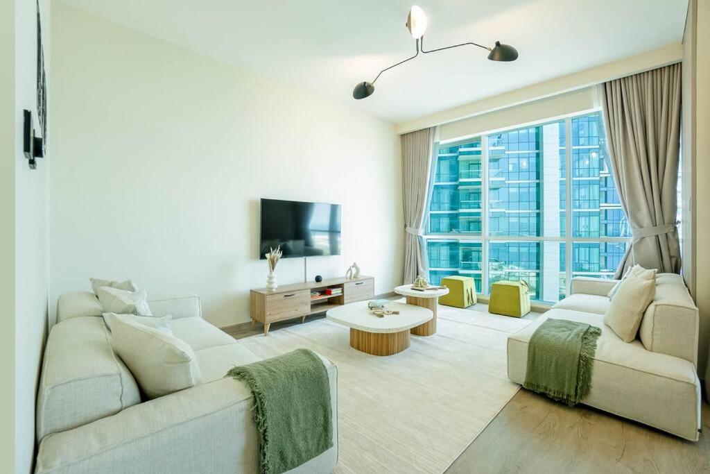 هتل لاکچری 2 بد رومز آپارتمان ویت سی ویو - Luxury 2 bedrooms apartment with sea view