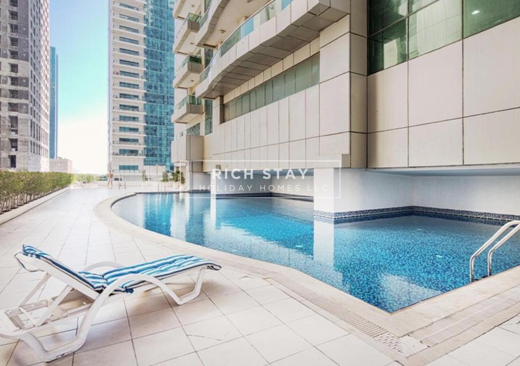 هتل پالم ویو 1BR ات مارینا پینکل، دبی مارینا - Palm View 1BR at Marina Pinnacle, Dubai Marina