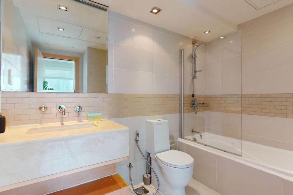 هتل فیرفیلد تاور - ویکیشنر - Fairfield Tower - Vacationer