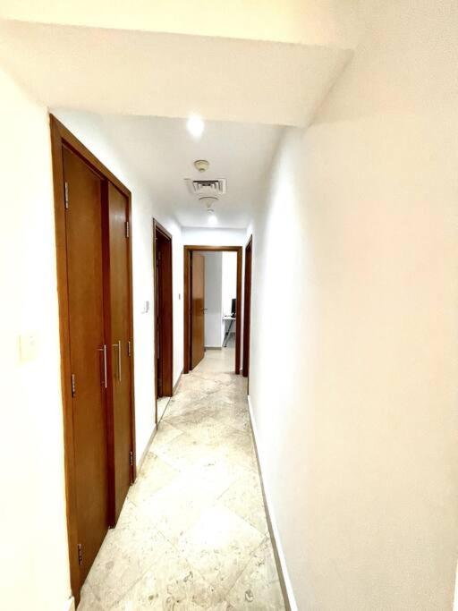 هتل دوبی مارینا 2 بی آر بیچ اوسیس - Dubai Marina 2BR Beach Oasis