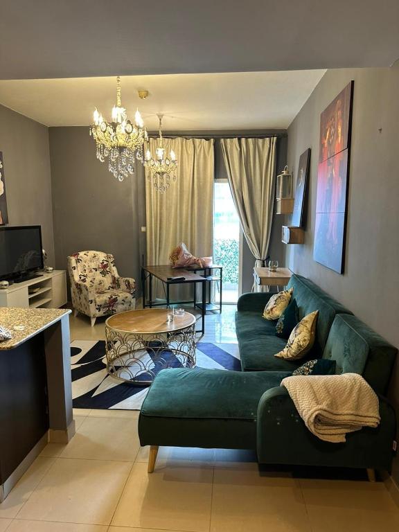 هتل یک بی آر آپت در اسپورتس سیتی لو پرایس - 1B/R APT in Sports City low price