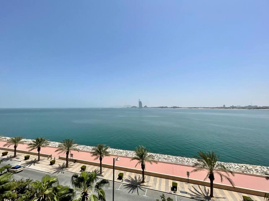 هتل دار وکیشن - اسپیشس سی ویو 2 بی آر آپارتمان - Dar Vacation - Spacious Seaview 2BR Apartment