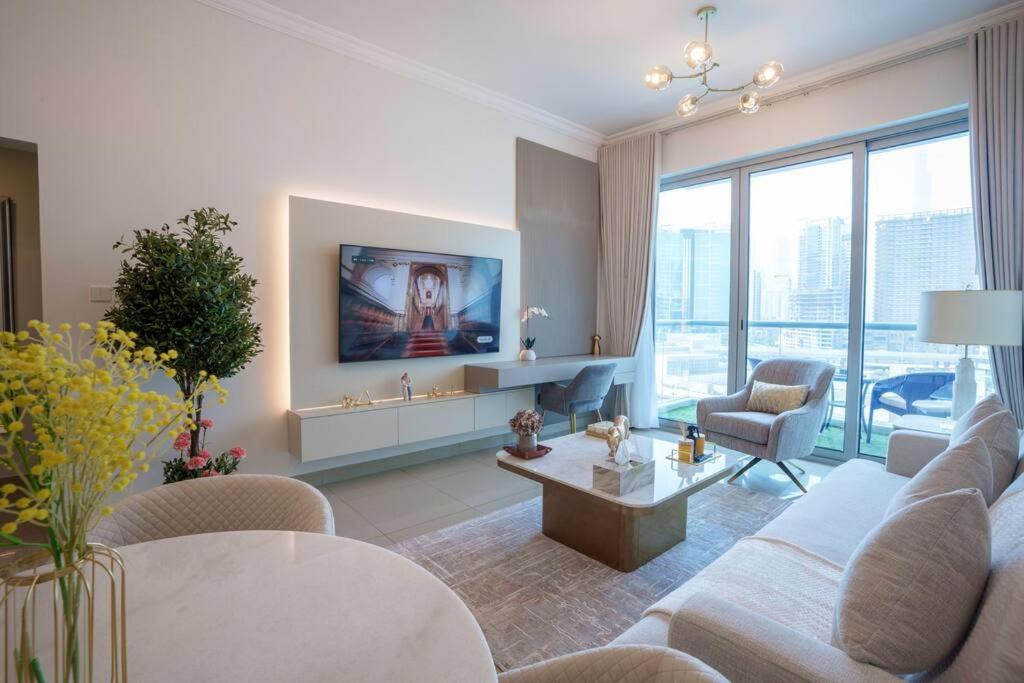 هتل برج خلیفه ویو - سوپر لاکچری هالیدی هوم - سنتر لوکیشن - Burj Khalifa view -Super Luxury holiday home - Center location