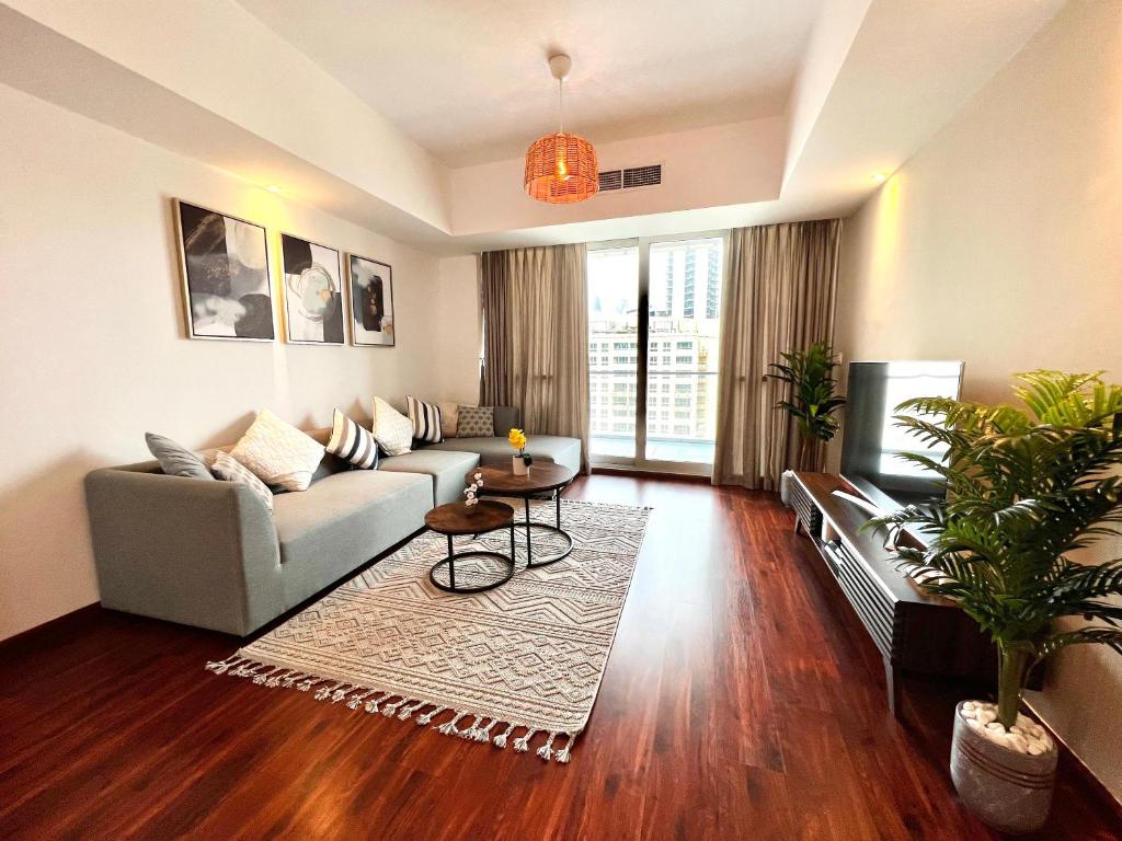 هتل ذ ویوز 241 دبی مارینا - The Waves 241 Dubai Marina