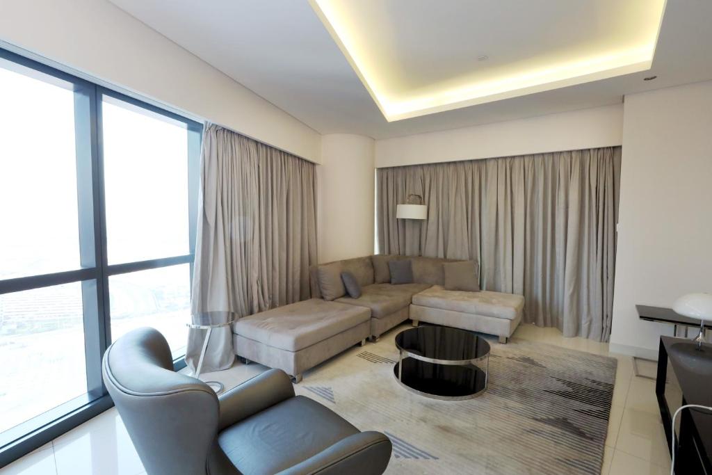 هتل براون استون هالیدی هومز پارامونت تاورز - Brownstone Holiday Homes Paramount Towers