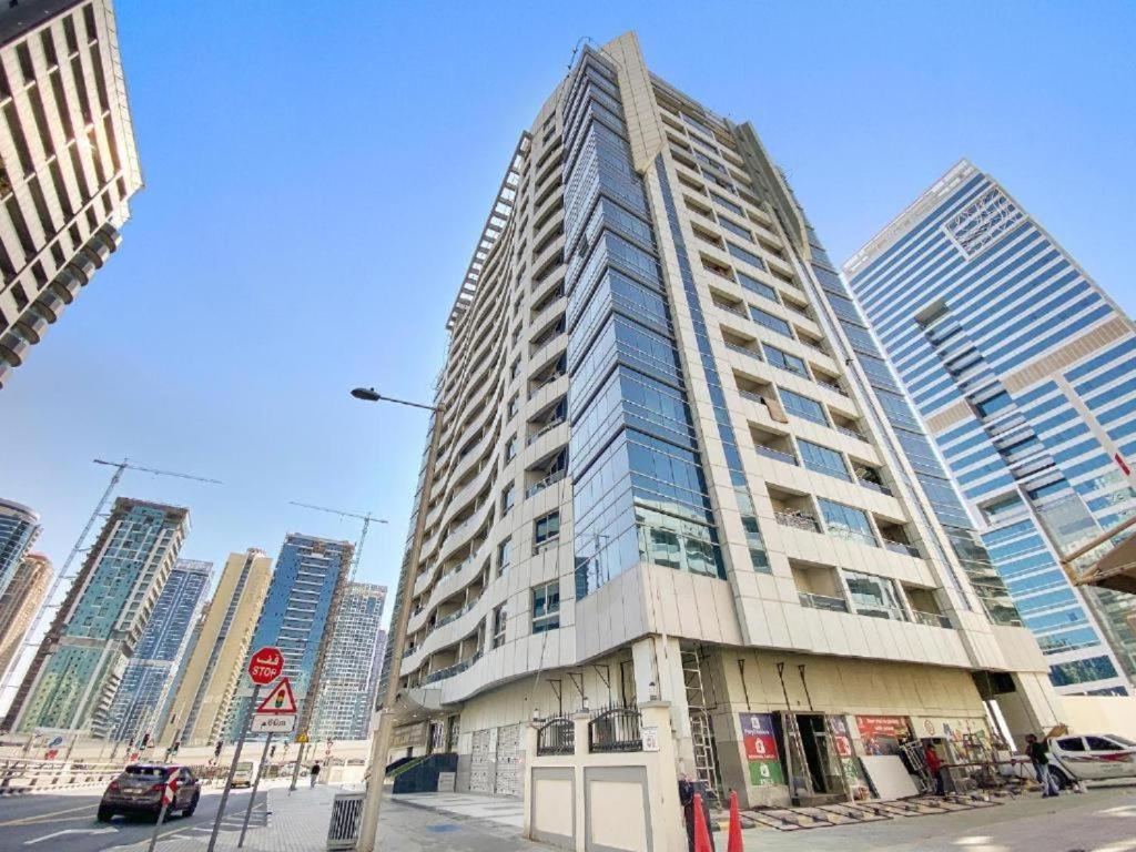 هتل رویال- کُزی استودیو این مارینا دایموند 2 - Royal- Cozy Studio in Marina Diamond 2