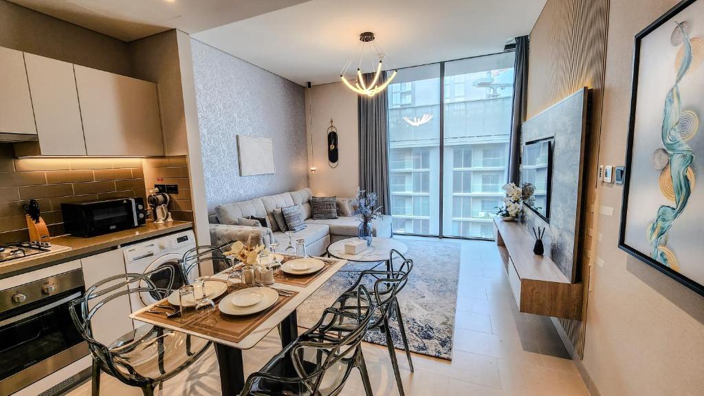 هتل استی بای لاتینم لاکچری 1 بی آر هالیدِی هوم سی وی بی 2804 نیئر برج خلیفه - STAY BY Latinem Luxury 1BR Holiday Home CV B2804 near Burj Khalifa