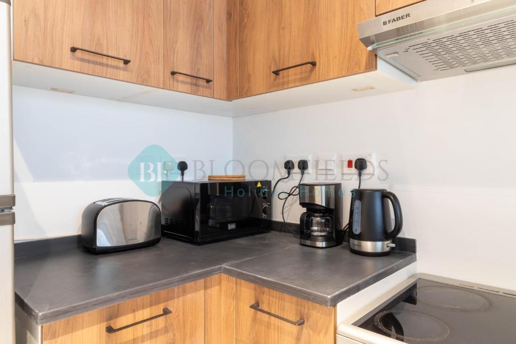 هتل بلومفیلدز آرتیستیک 1بر در اوسیس Bloomfields Artistic 1br In Oasis
