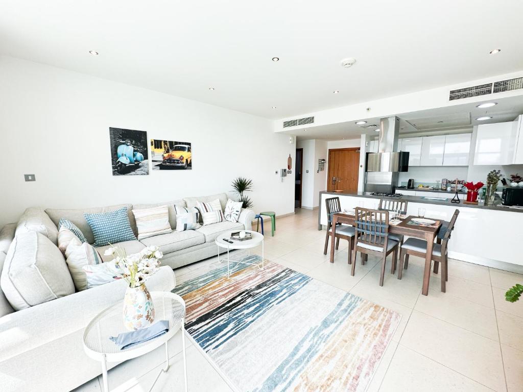 هتل استانیگ 2بی آر لاکچری لیوینگ این پرایم آریا ال نسییم 203 - Stunning 2BR LuxuryLiving in PrimeArea AlNaseem203
