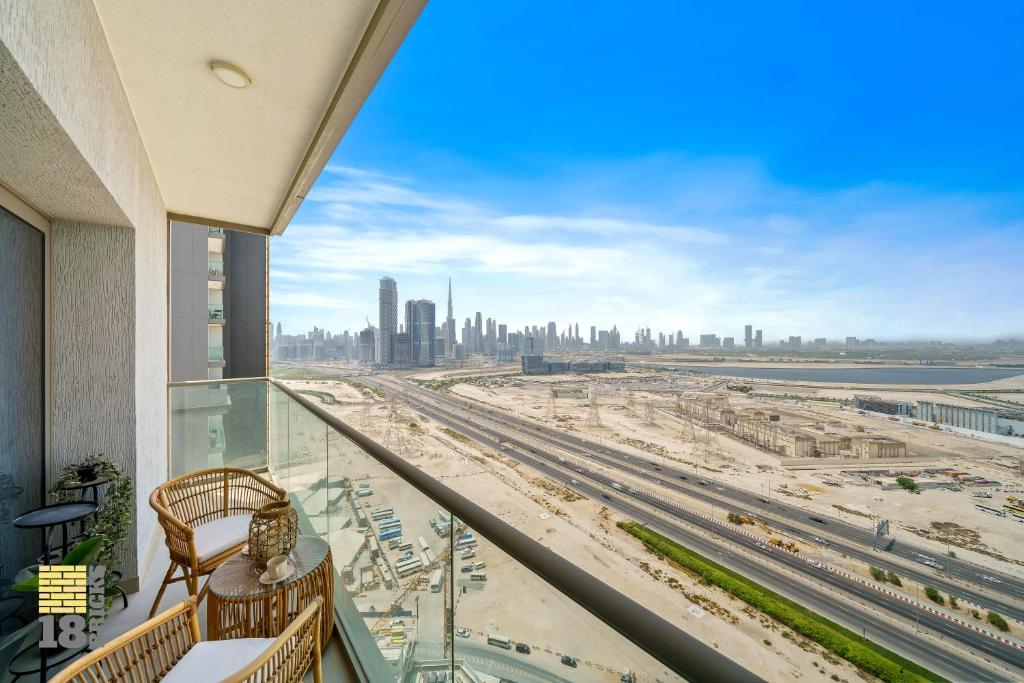 هتل 18 بریکس صبها کریک ویستا 1BR 2604 - 18 Bricks Sobha Creek Vistas 1BR 2604
