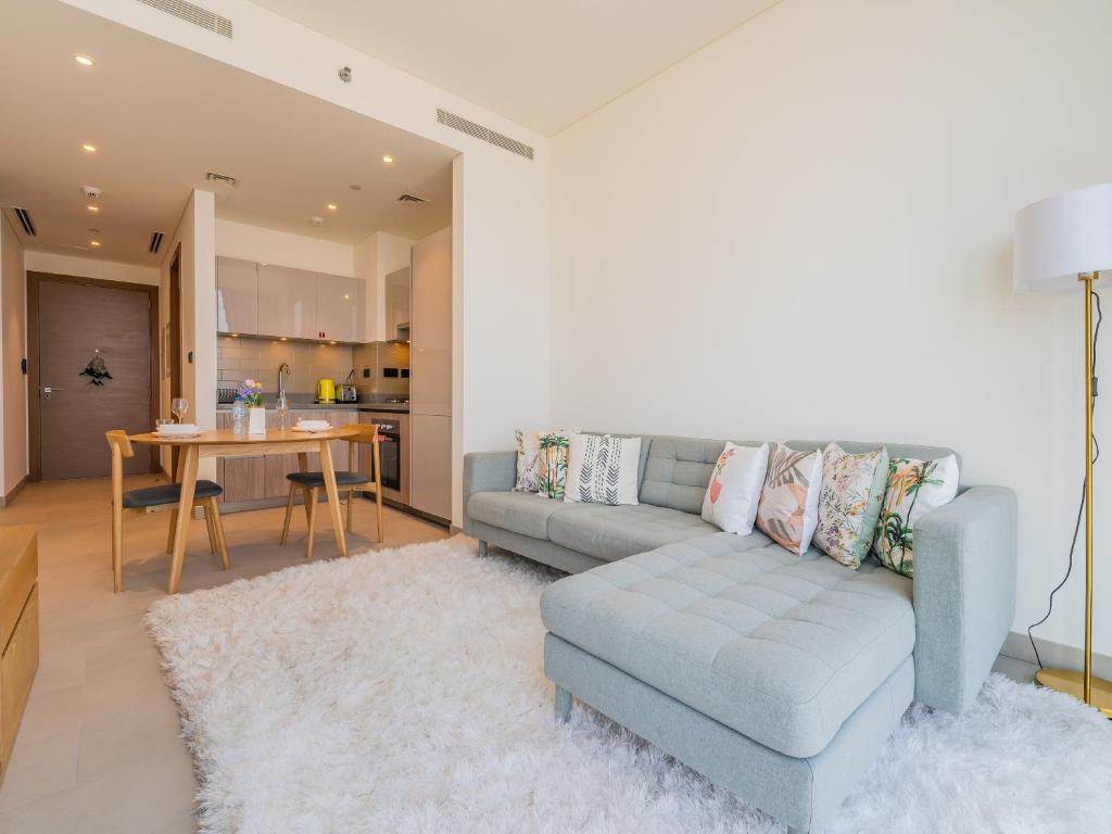 هتل بیوتیفول سیتیسکیپ ویوز فروم دیس اوربان ریتریت - Beautiful Cityscape Views From This Urban Retreat