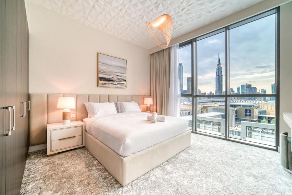 هتل دو بی آر برج خلیفه ویو این زبیل دیستریکت بای پی کی هالیدیز - 2 BR Burj Khalifa View in Zabeel District By PK Holidays
