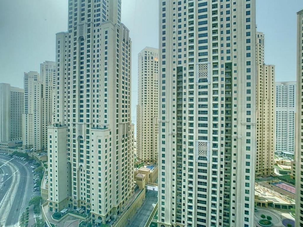 هتل کی ویو - مارینا کیز وست - Key View - Marina Quays West