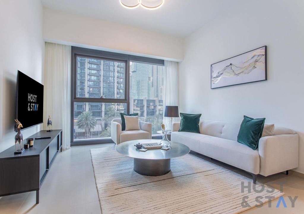 هتل چارمینگ 1 بی آر اکٹ 1 اکٹ 2 داون تاون - هاست اند استی - Charming 1BR Act1 Act 2 Downtown - Host & Stay
