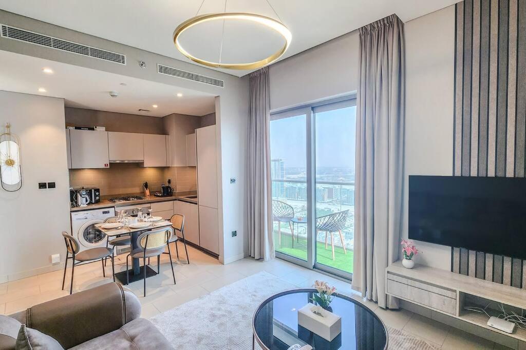 هتل استی بای لاتینم لاکچری 1BR هالیدی هوم CVR A3109 نیار برج خلیفه - STAY BY LATINEM Luxury 1BR Holiday Home CVR A3109 near Burj Khalifa