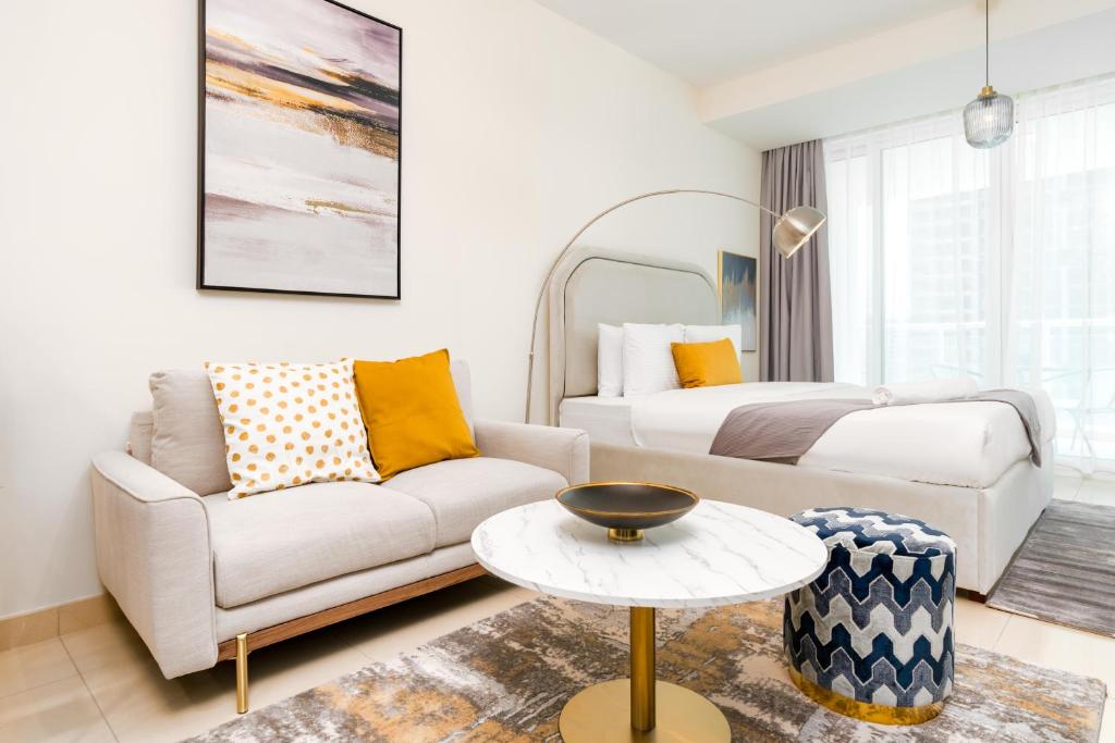 Modern Spacious Studio with Sea View - JLT