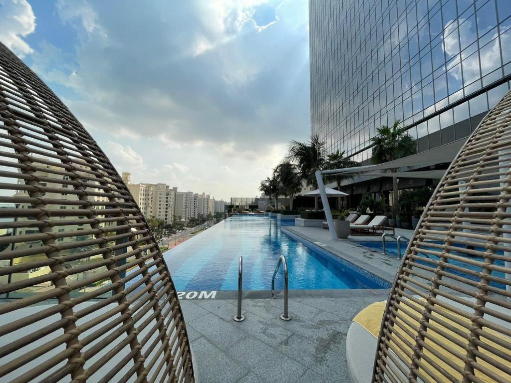 1 Bedroom in St Regis The Palm tower