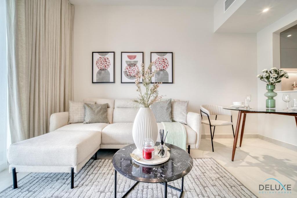 Pristine 1BR at Binghatti Creek Al Jadaf by Deluxe Holiday Homes