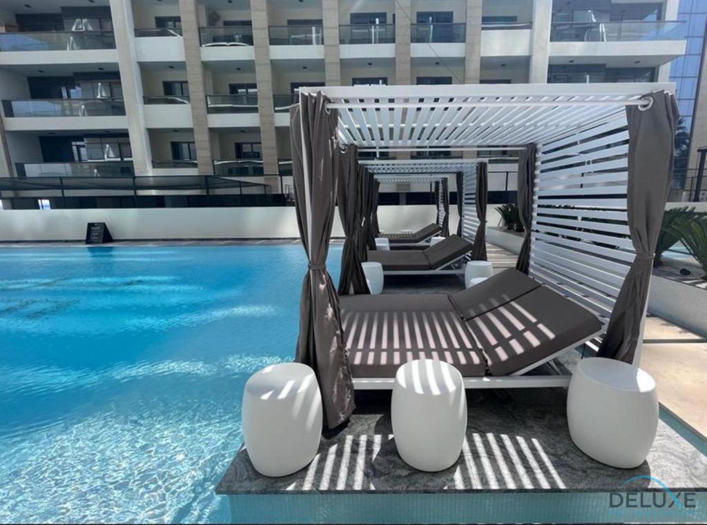 Pristine 1BR at Binghatti Creek Al Jadaf by Deluxe Holiday Homes