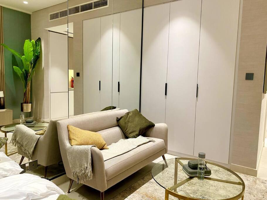 Elegante monolocale con balcone - 50m dalla metro