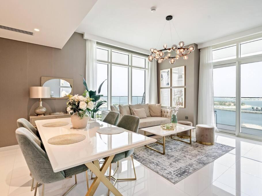 2BHK Panorama Beachfront with Mesmerizing Sea View