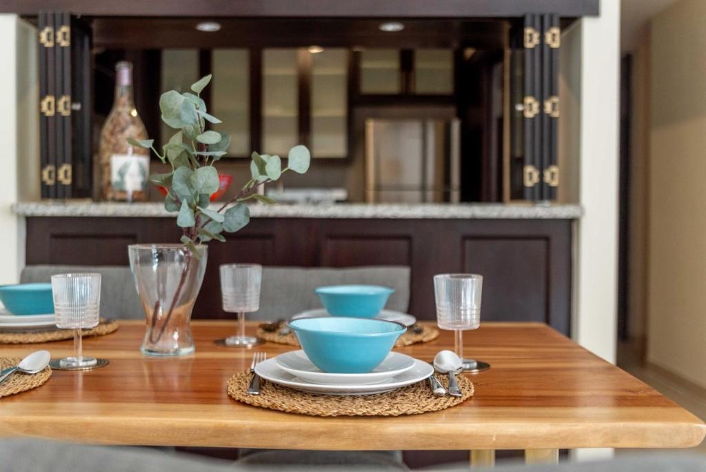 GuestReady Holiday Homes - Chic interiors at Travo