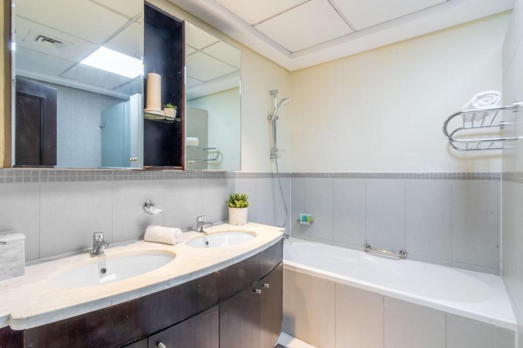 GuestReady Holiday Homes - Chic interiors at Travo