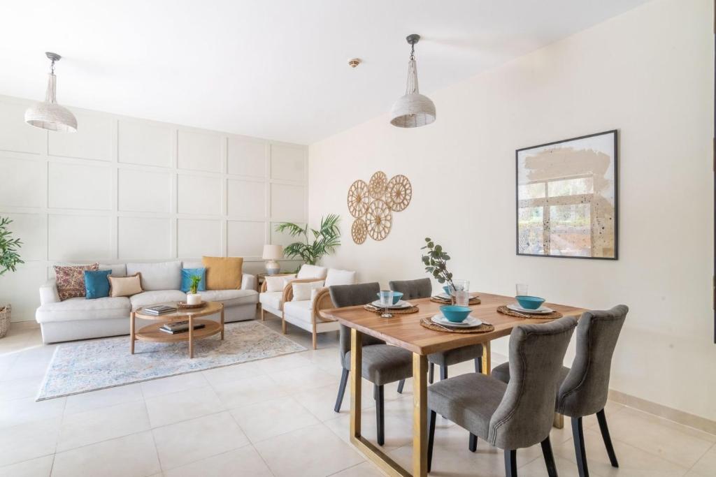 GuestReady Holiday Homes - Chic interiors at Travo