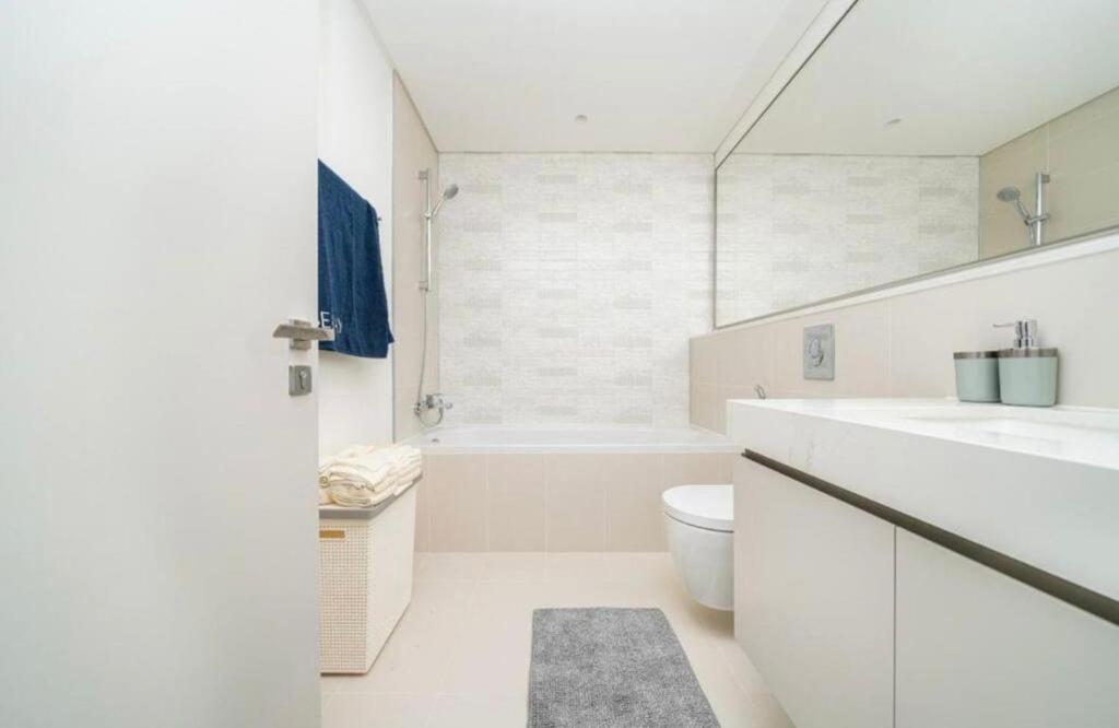 Exquisite 2BR in Sunrise bay at Emaar Beachfront