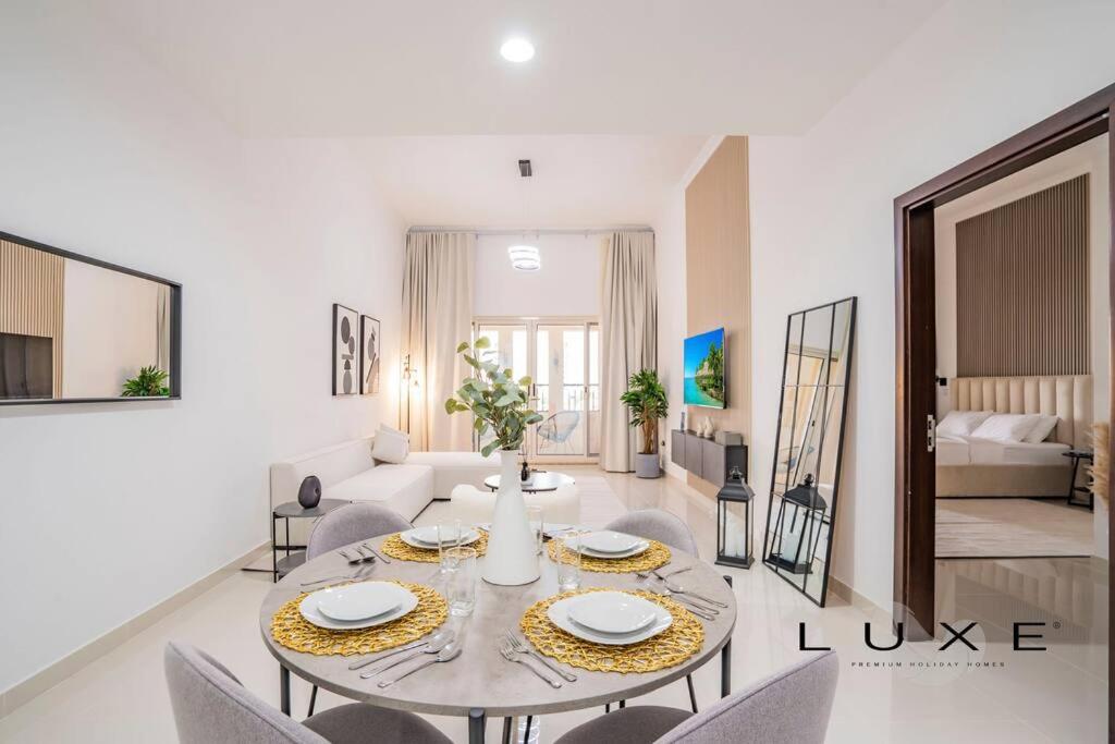 Luxe - Urban 1 Bed with Sofa Bed in Sports City