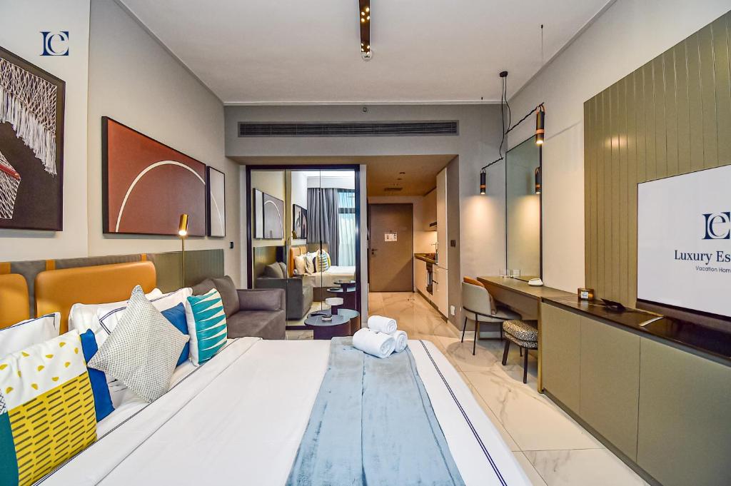 هتل لارج اند برند نیو استودیو اپت بیزینس بی - مگ - Large & Brand New Studio Apt Business Bay - MAG