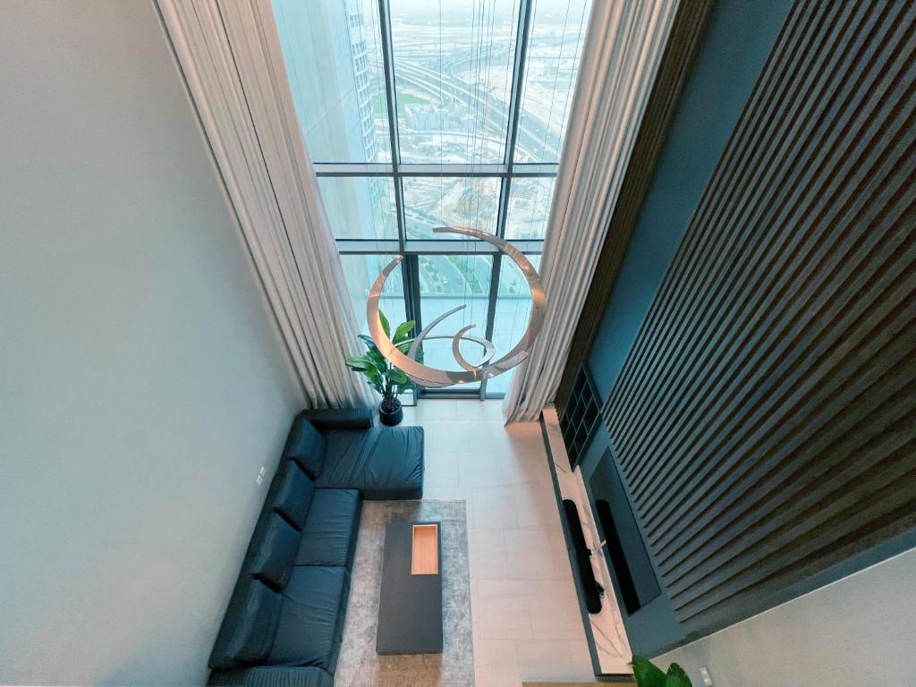 Fully Furnished Luxury Short Stay Apartment in Dubai