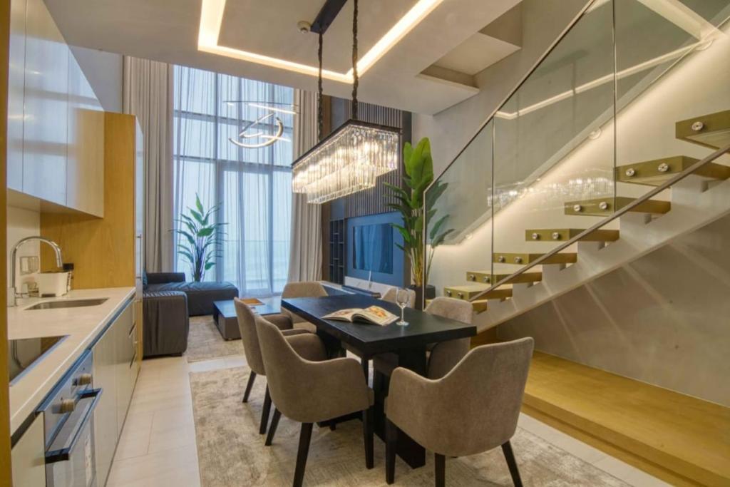Fully Furnished Luxury Short Stay Apartment in Dubai