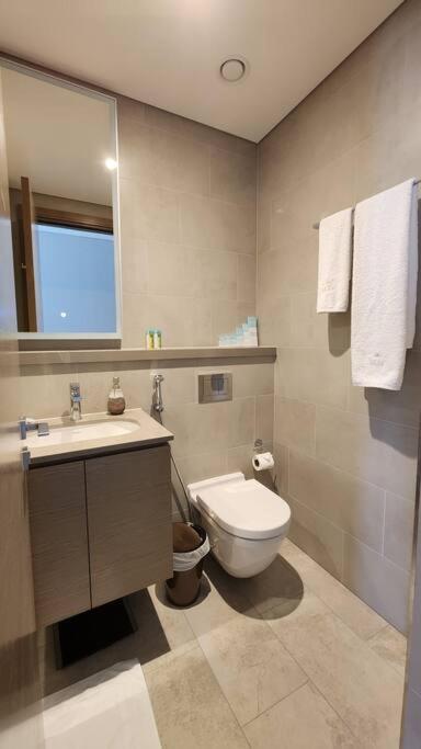 STAY BY LATINEM Luxury 1BR Holiday Home W1208 near Burj Khalifa