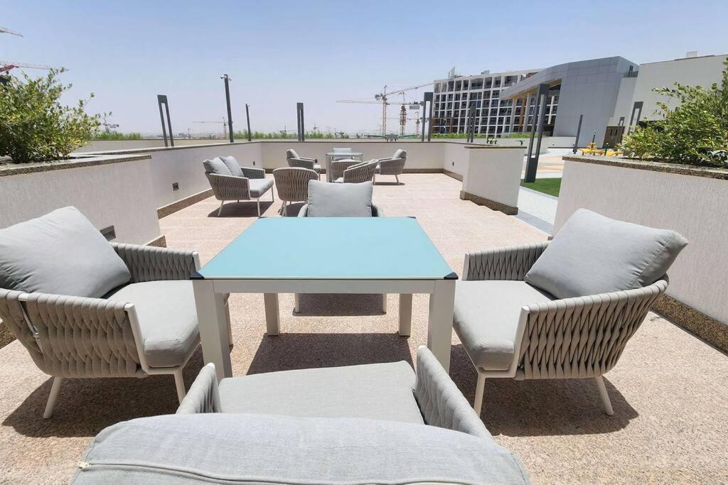 STAY BY LATINEM Luxury 1BR Holiday Home W1208 near Burj Khalifa