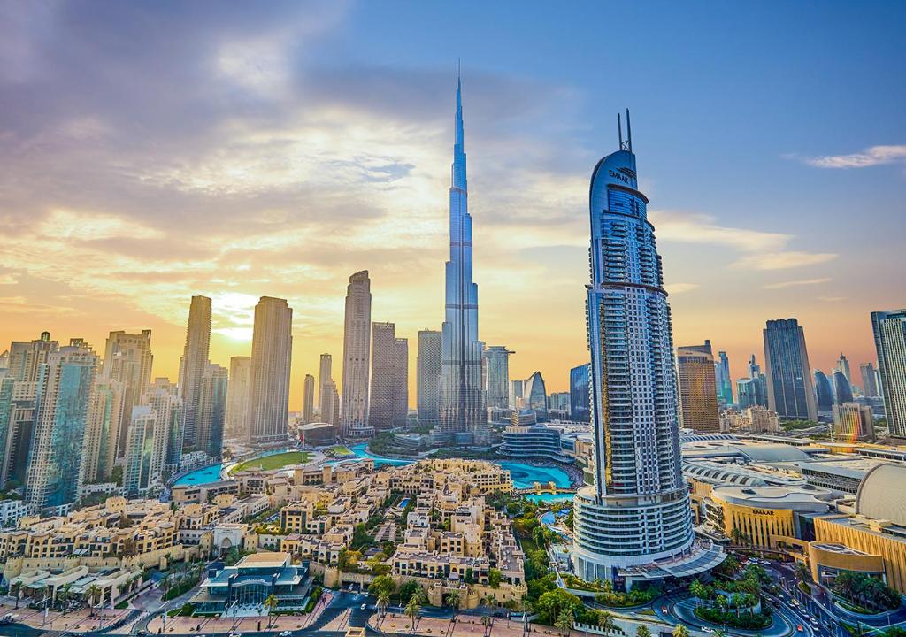 هتل فست کلا'ס 2BD، فول برج خلیفه ویو این د هارت آو داون تاون - FIRST CLASS 2BD, Full Burj Khalifa view in the Heart of Downtown