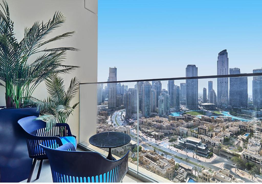 FIRST CLASS 2BD, Full Burj Khalifa view in the Heart of Downtown