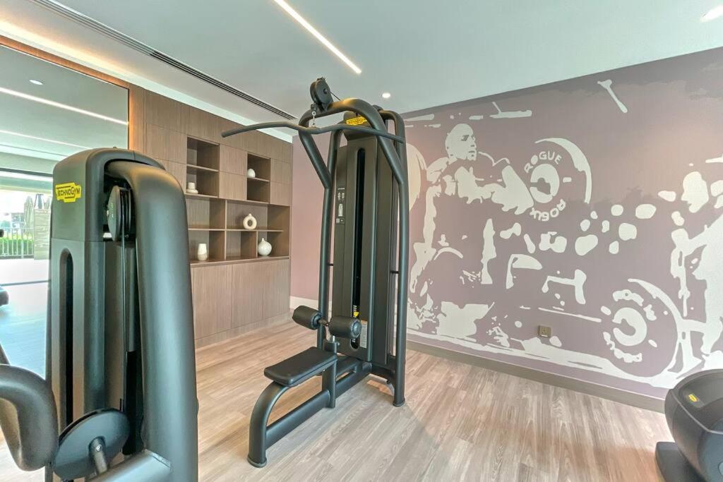 FIRST CLASS 2BD, Full Burj Khalifa view in the Heart of Downtown