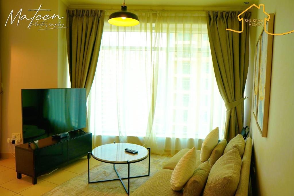 Shukran Homes Luxury 1BR with Canal & Old Town View