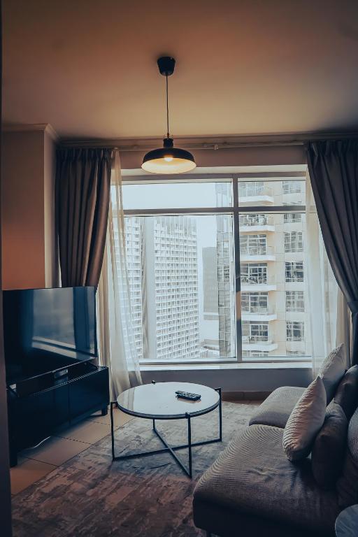 Shukran Homes Luxury 1BR with Canal & Old Town View