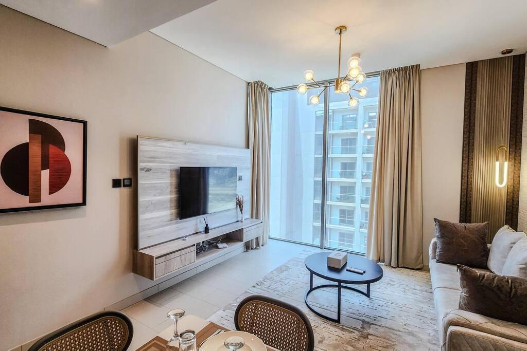هتل استی بای لتینم لاکچری 1BR هالیدِی هوم سی وی آر بی3102 نیِر برج خلیفه - STAY BY LATINEM Luxury 1BR Holiday Home CVR B3102 near Burj Khalifa